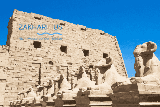 Privater Ausflug von El Gouna nach Luxor i⁠n⁠‍s Tal der⁠ Kö‌n​ige mit Deutschsprachigen Reiseführer